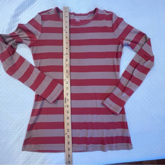 GAP. Sz: M. Red/Tan horizontal striped. 60% Cotton/40% Modal 🤩 long sleeve - Picture 11 of 13